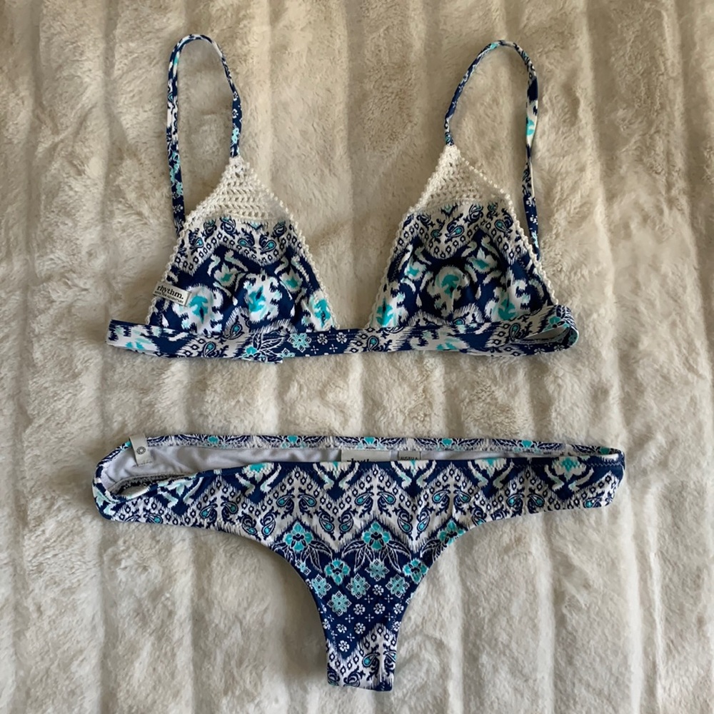 Blue and white rhythm bikini